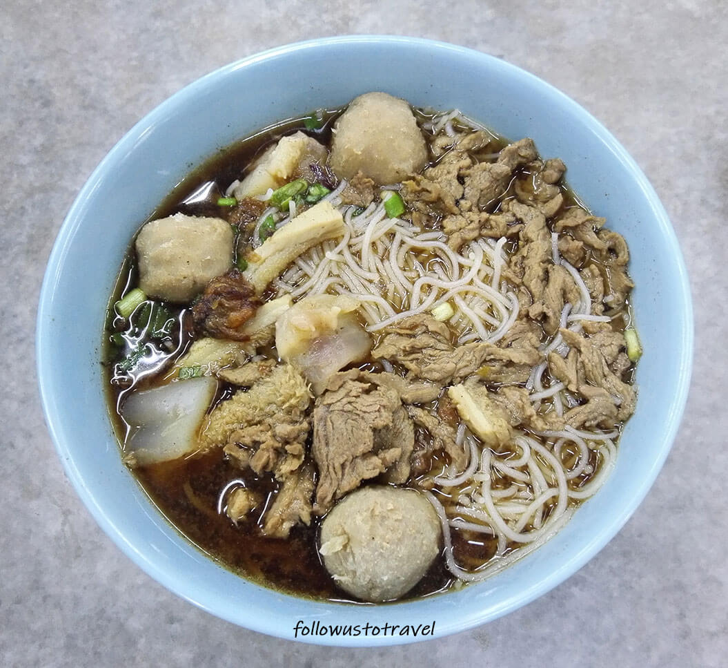 【2025沙巴美食】最新!沙巴亞庇美食攻略 在地人推薦的沙巴必吃 24 sabah beef noodle Ngiu Chap