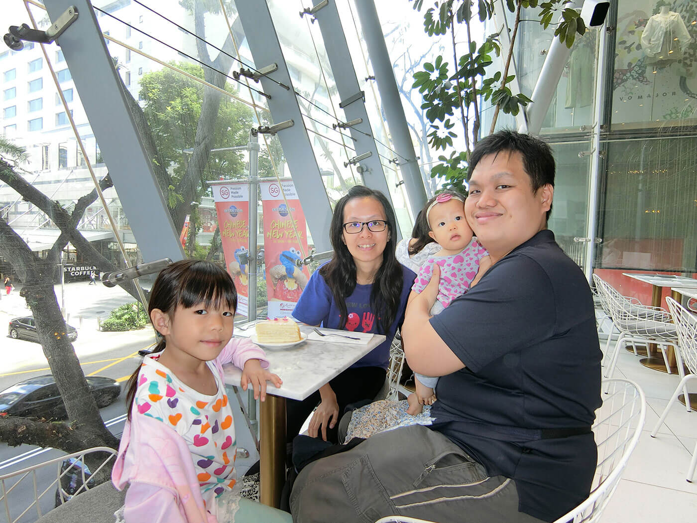 新加坡烏節路逛街購物天堂Orchard Road 捷運交通/必逛百貨/怎樣逛最順! 13 Lady M 千层蛋糕