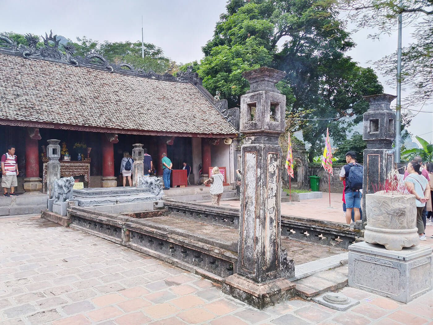 【越南自由行】越南寧平陸龍灣一日遊 華閭古都、三谷 10 越南必去景点华闾古都