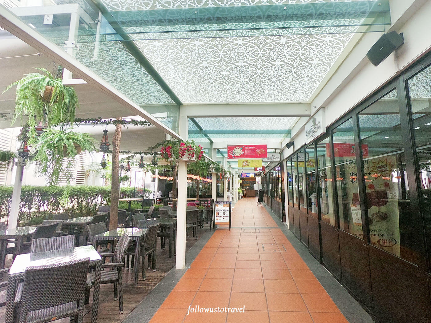 【新加坡讚美廣場】CHIJMES 酒吧夜生活、夢幻純白教堂、交通住宿攻略 7 singapore chijmes restaurants