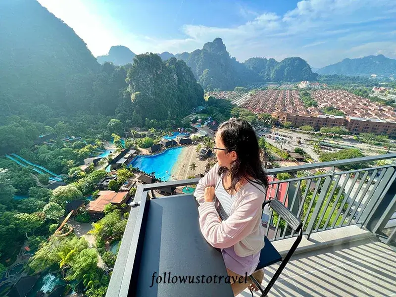【怡保民宿】Cozy Suite with 270 Degree Mountain and Theme Park Views 山林樂園美景,玩迷失樂園住這裡! 7 怡保民宿Cozy Suite with 270 Degree Mountain and Theme Park Views露台