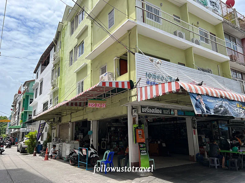 Ratchathewi 拉差裡威站自助洗衣店
