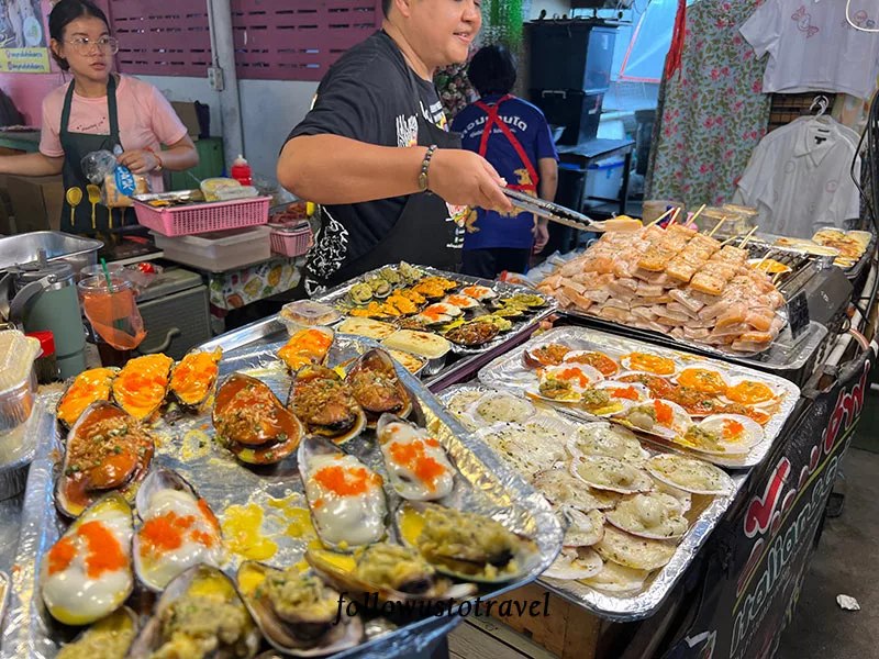 曼谷水上市場空叻瑪榮水上市場美食 Khlong Lat Mayom Floating Market