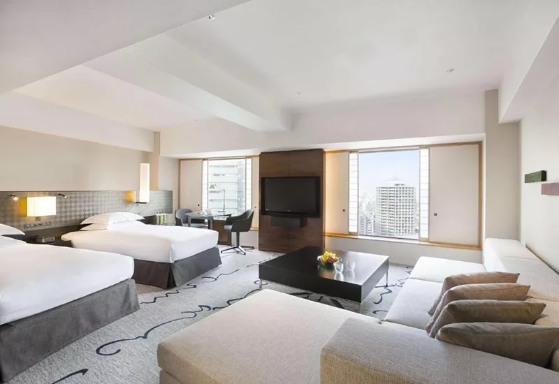 【2025新宿住宿】12間人氣新宿飯店推薦 近地鐵交通便利 8 新宿住宿東京希爾頓飯店