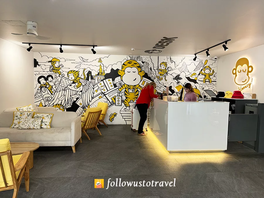 【2026喀比住宿】甲米飯店分享 Blu Monkey Hub Hotel Krabi Town 設施新穎/房價平價 3 喀比住宿 Blu Monkey Hub and Hotel Krabi Town 大廳