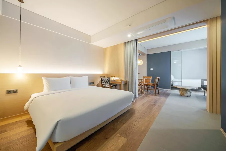 【2025海雲台住宿】新開!10間海雲台飯店推薦 無敵海景、無邊際泳池 6 海雲台住宿獵犬簽名飯店