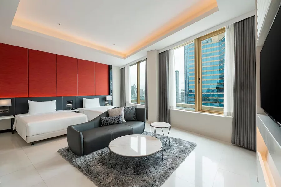 【2025曼谷住宿】最新!高CP值曼谷飯店推薦 近BTS站,平價和五星級 12 曼谷索拉利亞西鐵飯店