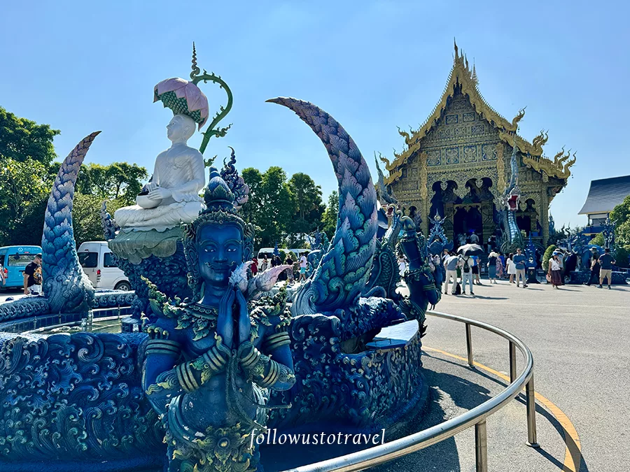清萊藍廟門前池水