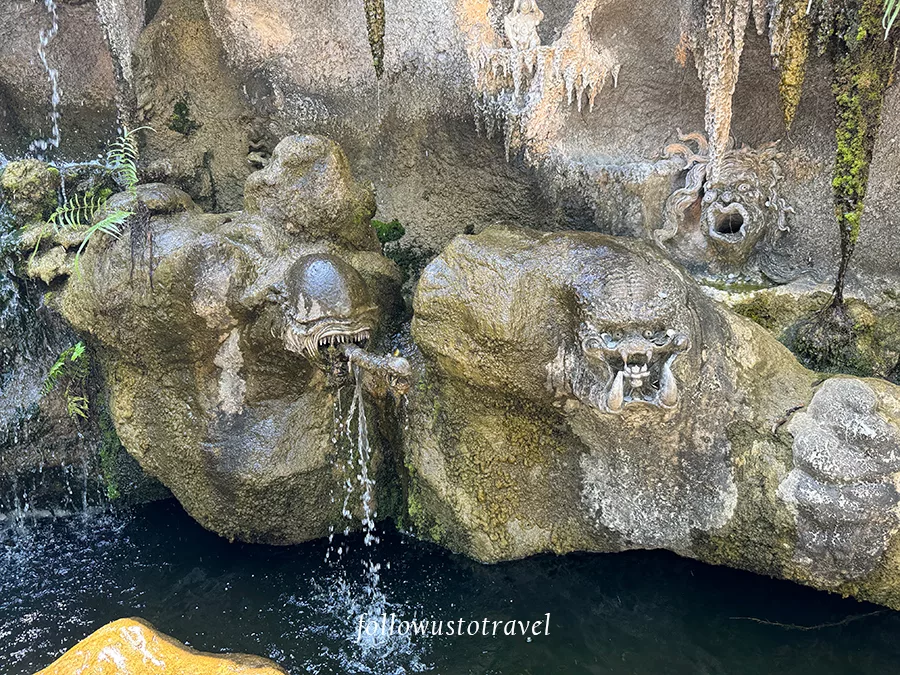 清萊白廟石雕洞穴