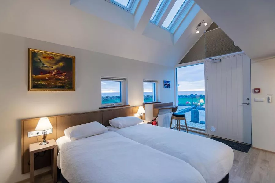 【2025冰島住宿】冰島飯店旅館推薦,泡澡賞極光就住這裡! 6 赫利德漁人村旅館 Hlid Fisherman's Village