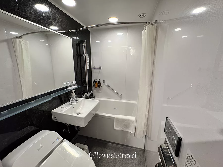 標準雙人房浴室