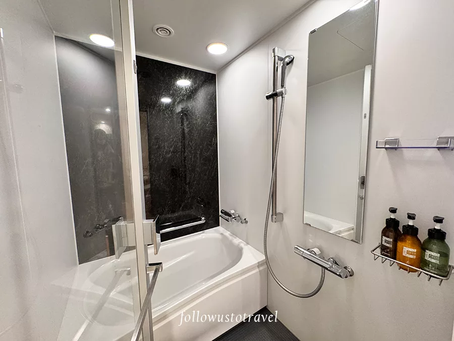 名古屋伏見大和Roynet飯店雙床房浴室