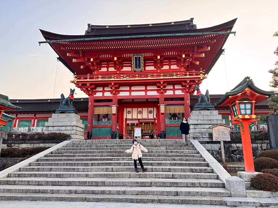 伏見稻荷大社樓門