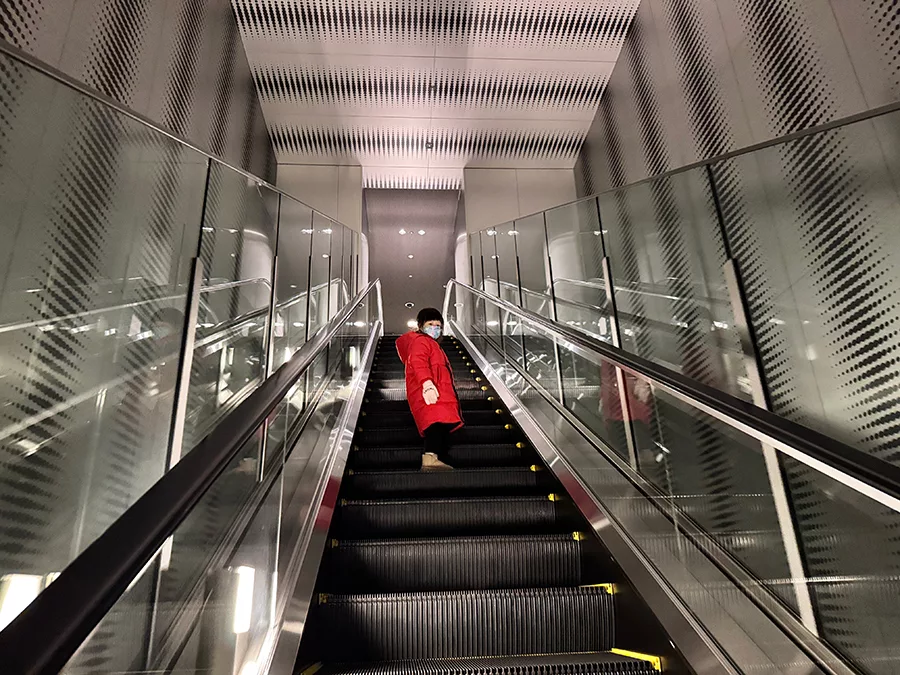 Sky Promenade搭乘手扶梯