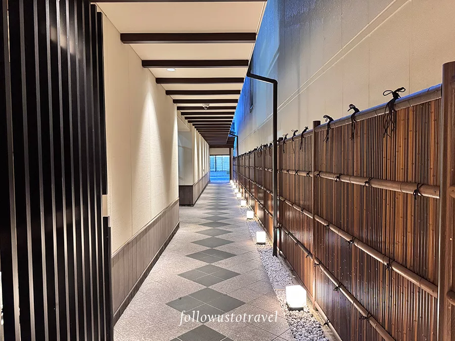 【2025河原町住宿推薦】相鐵FRESA INN京都四條烏丸心得分享,近地鐵站、免費保養品! 4 相鐵FRESA INN 京都四條烏丸飯店建築