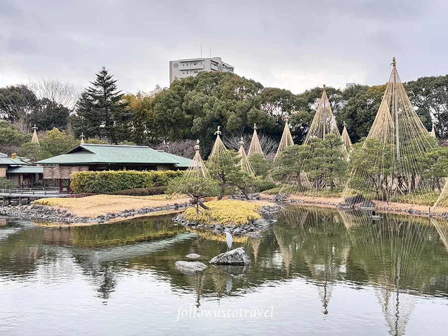 白鳥庭園