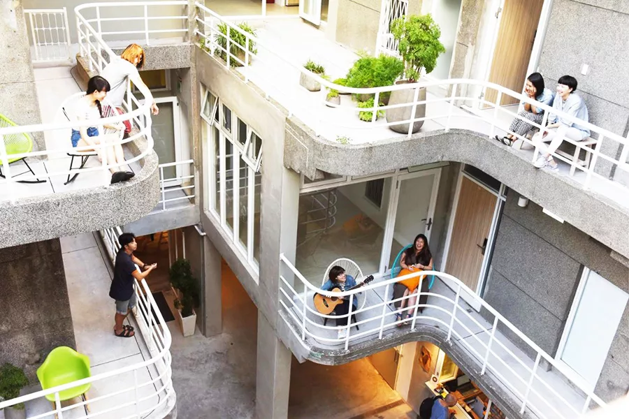 【2025台北車站住宿推薦】精選11間台北車站飯店,走路就到車站,交通便利 8 OwlStay 故事所 夾腳拖的家