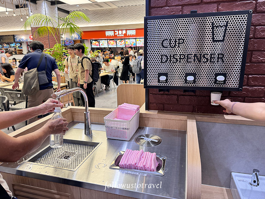 World Porters 1樓美食廣場