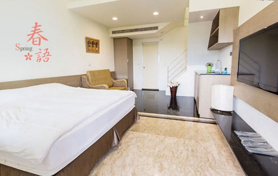 【2025雲林住宿推薦】精選10間雲林飯店,高評價CP值首選! 14 棕櫚島民宿房間