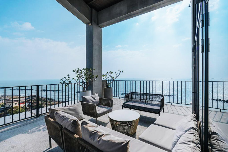 【2025屏東住宿推薦】新開!15間高人氣屏東民宿飯店,評價高、海景房 24 緩慢大鵬灣陽台