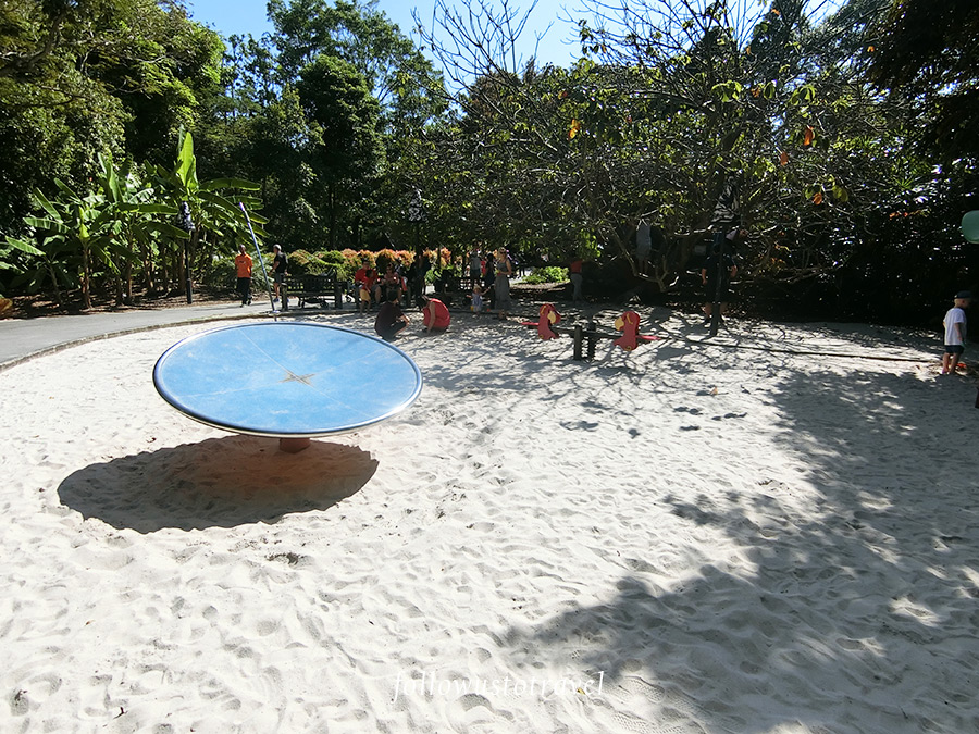沙地遊樂場