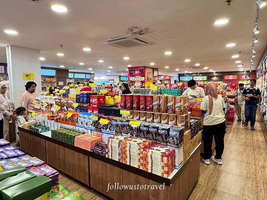 TS Duty Free Shop